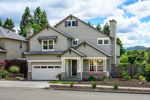 5762 Owls Nest Dr, Santa Rosa, CA 95409