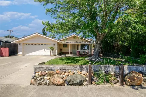 262 Markham Ave, Vacaville, CA 95688