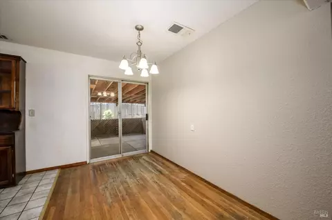 Other - 262 Markham Ave, Vacaville, CA 95688 photo 3 of 5