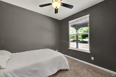 Bedroom - 1261 Valley Glen Dr, Dixon, CA 95620 photo 1 of 3