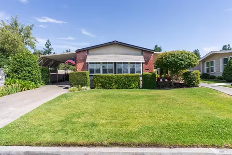 1 Circulo Grande, Rohnert Park, CA 94928