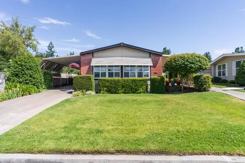1 Circulo Grande, Rohnert Park, CA 94928