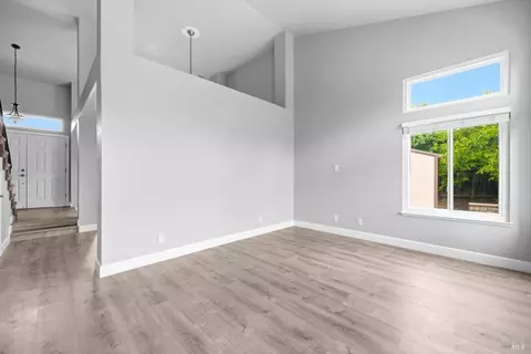 Living - 1106 Peppertree Ct, Fairfield, CA 94533 photo 7 of 7