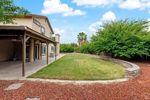 Exterior - 1106 Peppertree Ct, Fairfield, CA 94533 photo 11 of 11