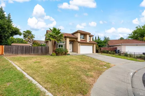 Exterior - 1106 Peppertree Ct, Fairfield, CA 94533 photo 3 of 11