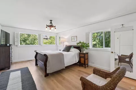 Bedroom - 500 Summit Ave, Mill Valley, CA 94941 photo 3 of 5