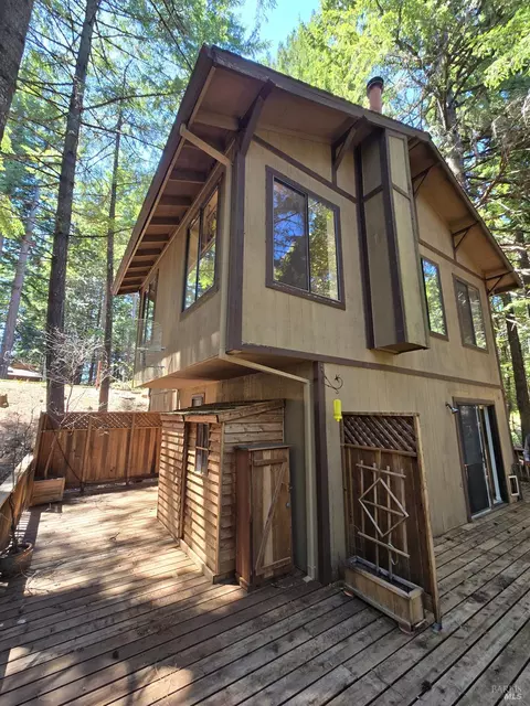 Exterior - 24861 Ridge Rd, Willits, CA 95490 photo 9 of 12