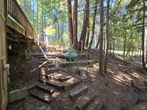 Exterior - 24861 Ridge Rd, Willits, CA 95490 photo 7 of 12
