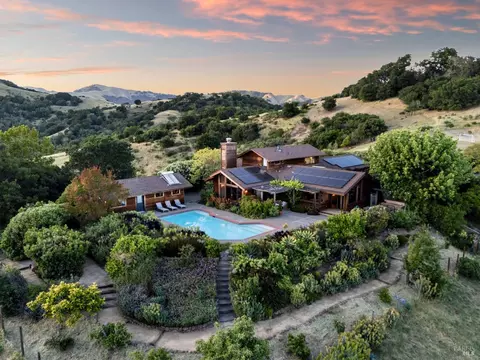 95 Irving Dr, San Anselmo, CA 94960