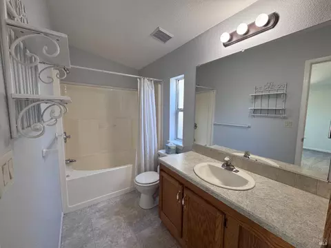 8174 Birch St, Windsor, CA 95492 photo 11