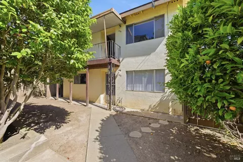 Exterior - 428 432-434 Ohio St, Vallejo, CA 94590 photo 15 of 16