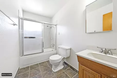 Bath - 428 432-434 Ohio St, Vallejo, CA 94590 photo 7 of 7