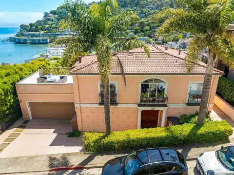 Exterior - 307 North St, Sausalito, CA 94965 photo 2 of 6
