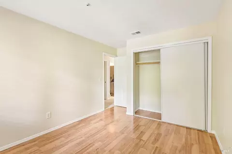 Bedroom - 93 Nicholas Ct, Cotati, CA 94931 photo 5 of 5