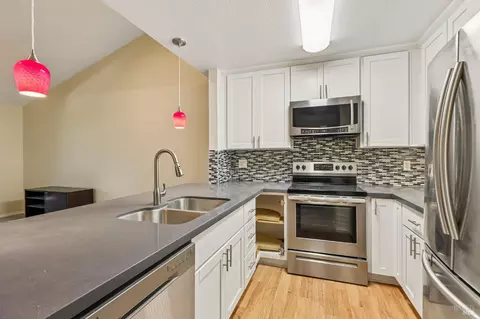 Kitchen - 93 Nicholas Ct, Cotati, CA 94931 photo 2 of 3
