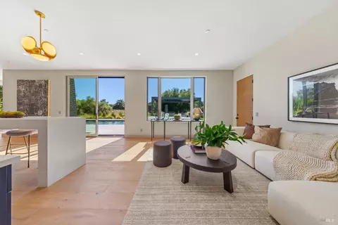 Living - 1100 Craig Ave, Sonoma, CA 95476 photo 7 of 12