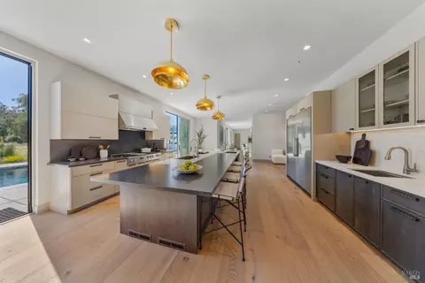 Kitchen - 1100 Craig Ave, Sonoma, CA 95476 photo 4 of 9