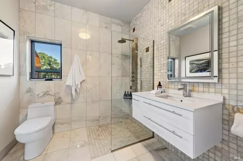 Bath - 1100 Craig Ave, Sonoma, CA 95476 photo 14 of 14