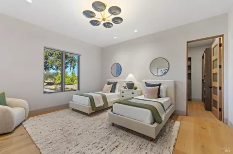 Bedroom - 1100 Craig Ave, Sonoma, CA 95476 photo 6 of 10