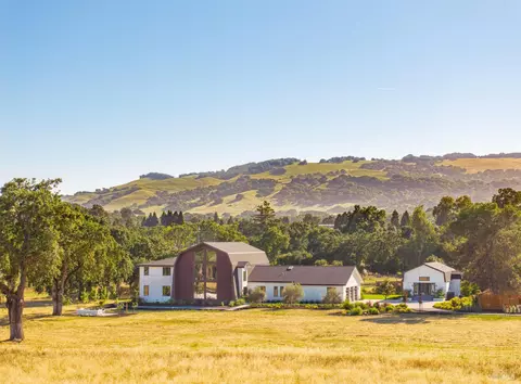 1100 Craig Ave, Sonoma, CA 95476