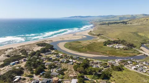 255 Lisbeth Ln, Bodega Bay, CA 94923 photo 3