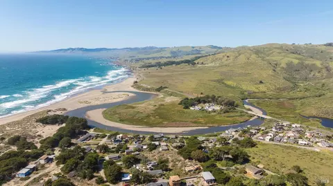 255 Lisbeth Ln, Bodega Bay, CA 94923 photo 4