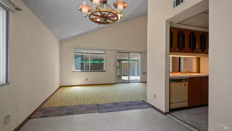 Other - 931 Nightingale Dr, Fairfield, CA 94533 photo 3 of 8