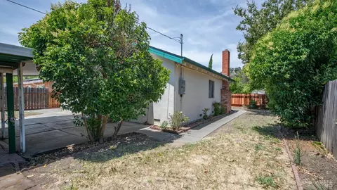 Exterior - 931 Nightingale Dr, Fairfield, CA 94533 photo 13 of 17