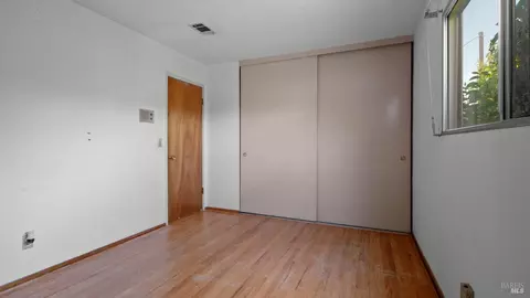 Bedroom - 931 Nightingale Dr, Fairfield, CA 94533 photo 4 of 9