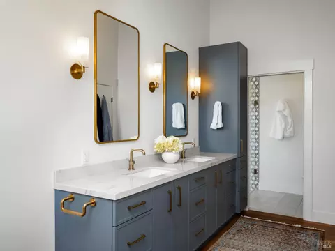 Bath - 45 Mount Tiburon Rd, Tiburon, CA 94920 photo 3 of 6