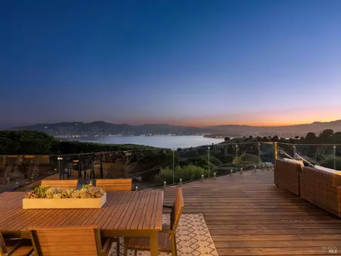 View/Area - 45 Mount Tiburon Rd, Tiburon, CA 94920 photo 6 of 12