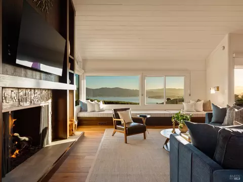 Living - 45 Mount Tiburon Rd, Tiburon, CA 94920 photo 1 of 4
