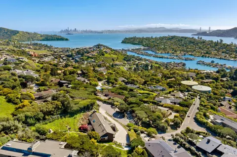 View/Area - 45 Mount Tiburon Rd, Tiburon, CA 94920 photo 1 of 12