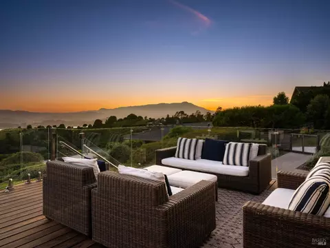Exterior - 45 Mount Tiburon Rd, Tiburon, CA 94920 photo 12 of 13