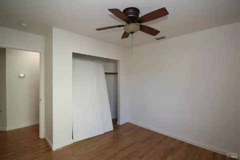Bedroom - 1925 Dorris Ct, Dixon, CA 95620 photo 2 of 6