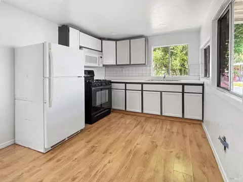 1750 S Main St #109, Willits, CA 95490 photo 4