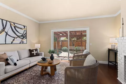 Living - 1040 Elsbree Ln, Windsor, CA 95492 photo 5 of 5