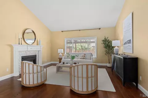Living - 1040 Elsbree Ln, Windsor, CA 95492 photo 1 of 5