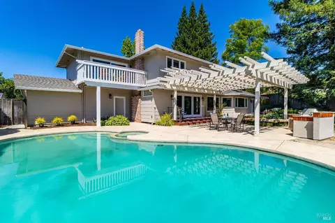 Exterior - 295 Sandringham Dr N, Moraga, CA 94556 photo 8 of 18