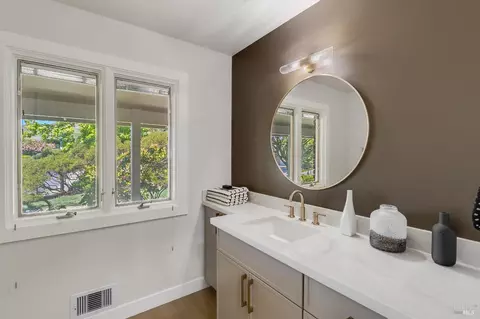 Bath - 295 Sandringham Dr N, Moraga, CA 94556 photo 1 of 9