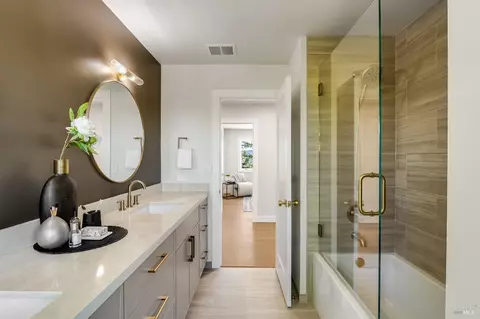 Bath - 295 Sandringham Dr N, Moraga, CA 94556 photo 9 of 9