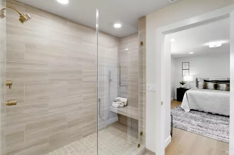 Bath - 295 Sandringham Dr N, Moraga, CA 94556 photo 6 of 9