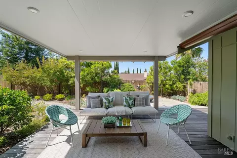 Exterior - 451 Trotter Dr, Vallejo, CA 94591 photo 8 of 16