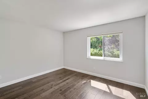 Bedroom - 451 Trotter Dr, Vallejo, CA 94591 photo 3 of 8