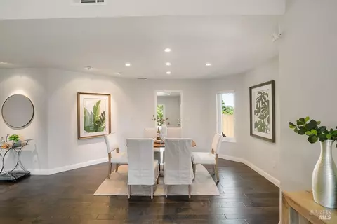 Dining - 451 Trotter Dr, Vallejo, CA 94591 photo 1 of 3
