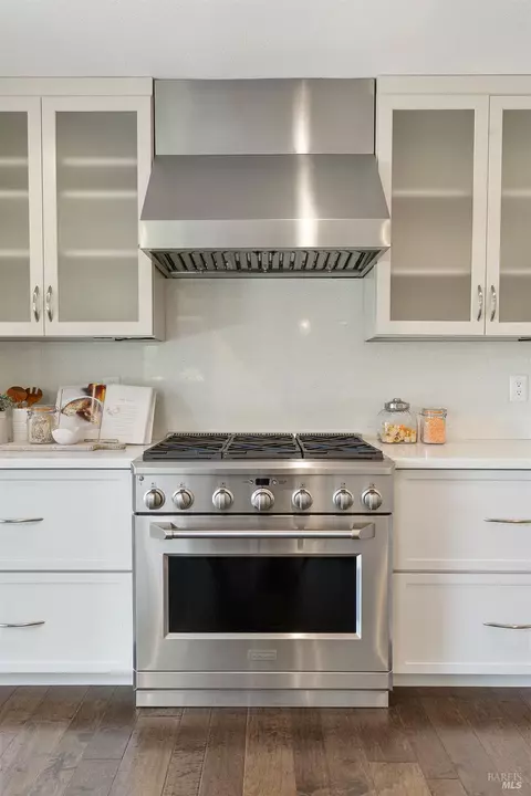 Kitchen - 451 Trotter Dr, Vallejo, CA 94591 photo 7 of 7