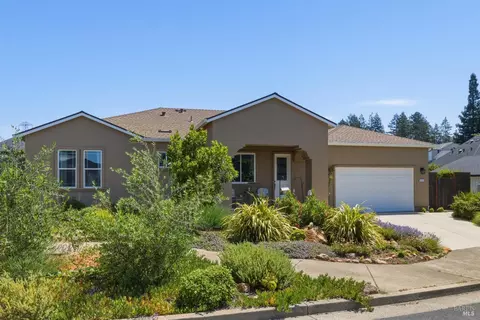 3746 Sawgrass Pl, Santa Rosa, CA 95403