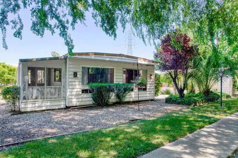 820 Las Palmas Ave, Novato, CA 94949
