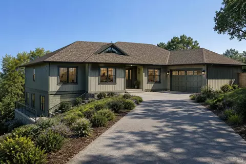 1964 Cooper Dr, Santa Rosa, CA 95404