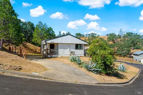 1001 Eastridge Dr, Napa, CA 94558